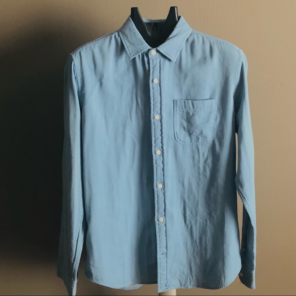 GAP MENS SHIRT